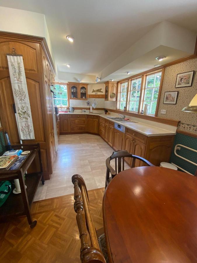 Twin Totara Cottage Upper Hutt Eksteriør bilde