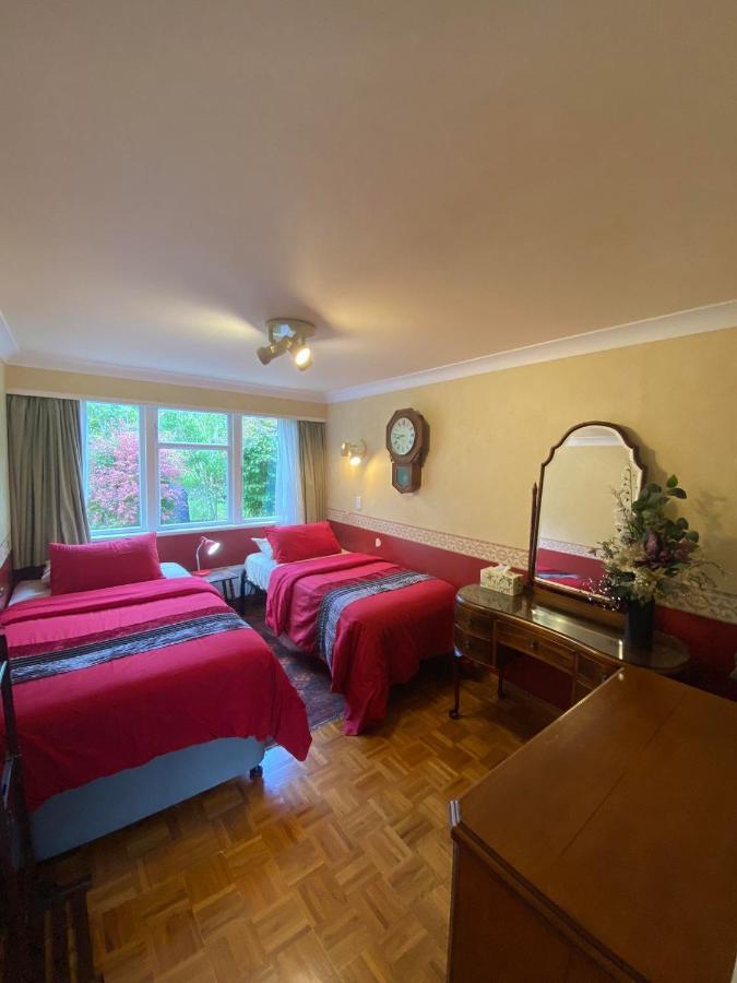 Twin Totara Cottage Upper Hutt Eksteriør bilde