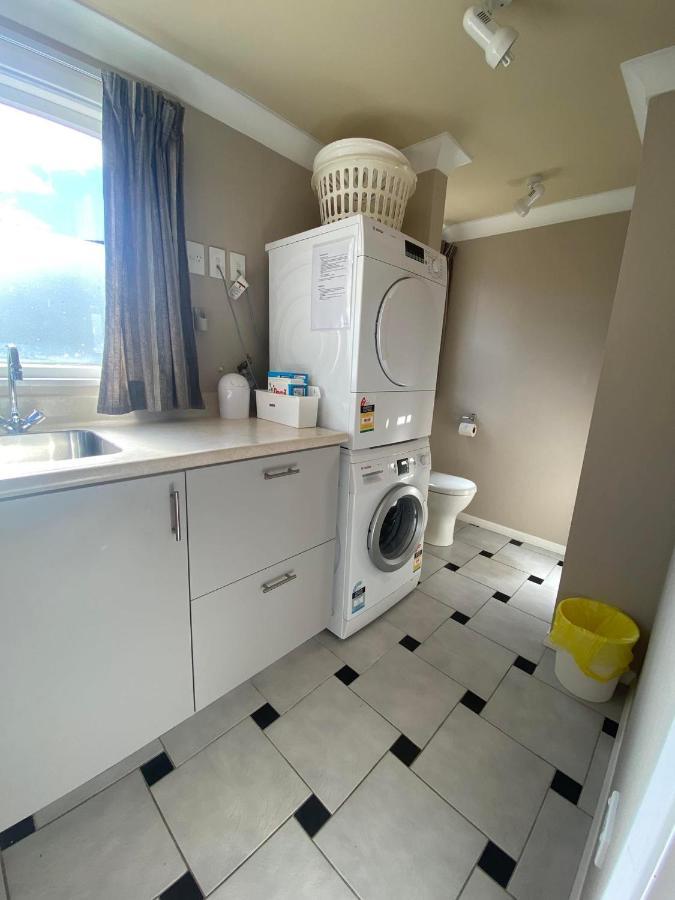 Twin Totara Cottage Upper Hutt Eksteriør bilde
